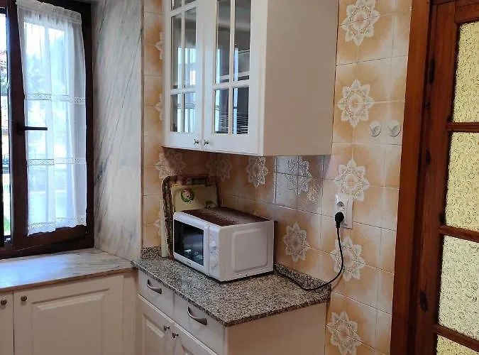 Prázdninový dům Casa Rustica Con Jardin En