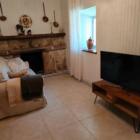 Casa Rústica Con Jardín En Сasa de vacaciones
